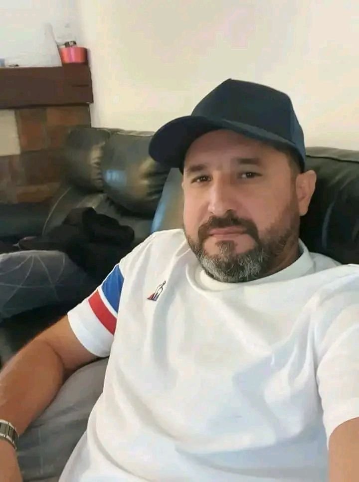 MAURICIO-44